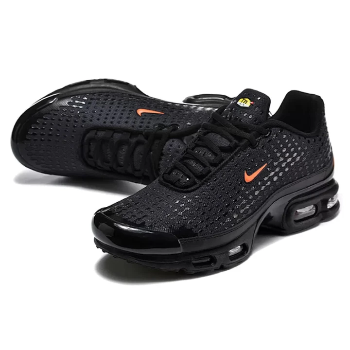 NIKE Air Max Plus VII