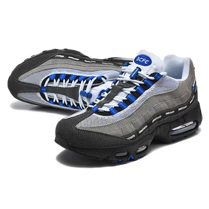 NIKE Air Max 95 X Undefeated