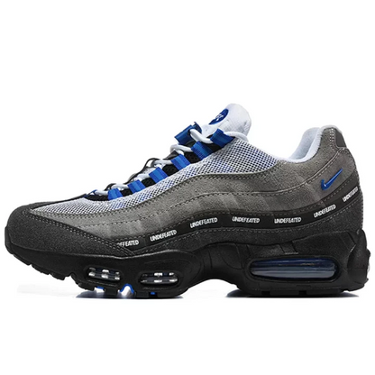 NIKE Air Max 95 X Undefeated