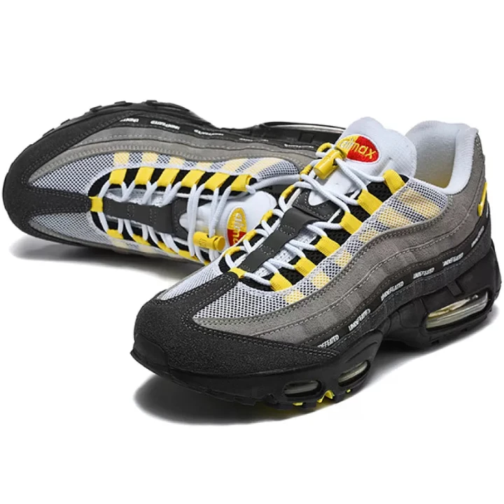 NIKE Air Max 95 X Undefeated