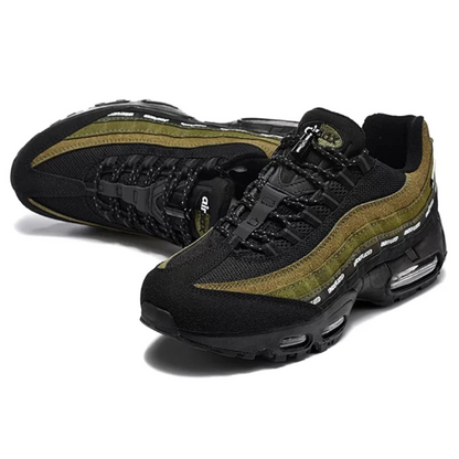NIKE Air Max 95 X Undefeated