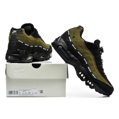 NIKE Air Max 95 X Undefeated