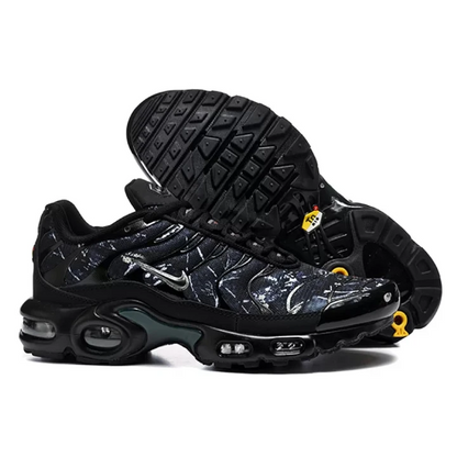 NIKE Air Max Plus "Smoke Grey"