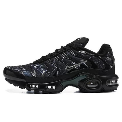 NIKE Air Max Plus "Smoke Grey"