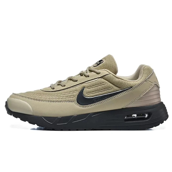 NIKE Air Max Verse