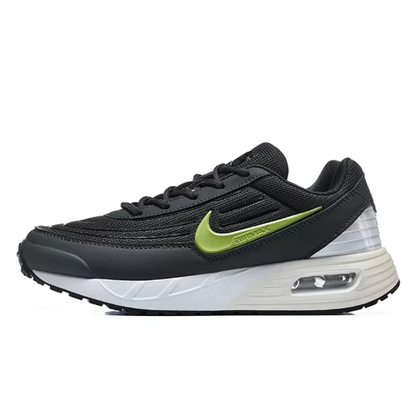 NIKE Air Max Verse