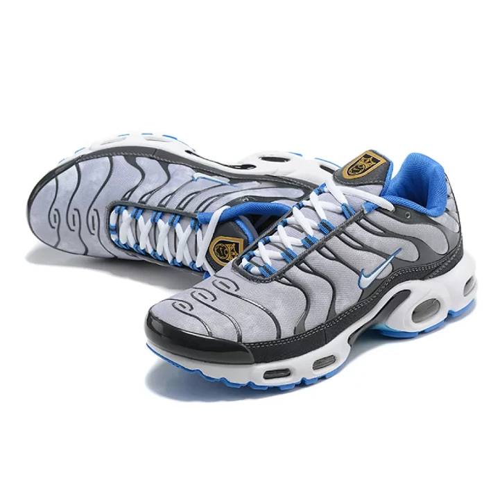 NIKE Air Max Plus "Social Fc"