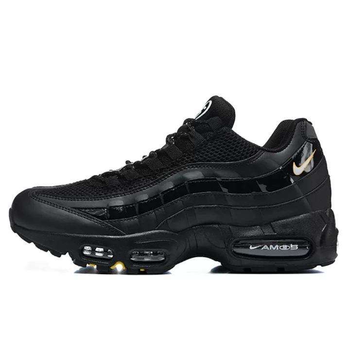 NIKE Air Max 95 "Pack Black"