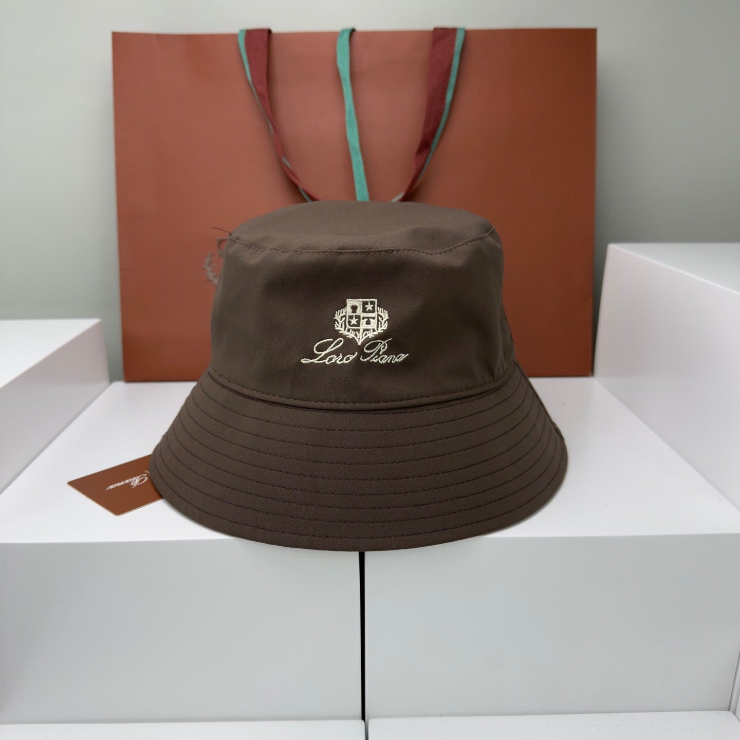 Bob LORO PIANA