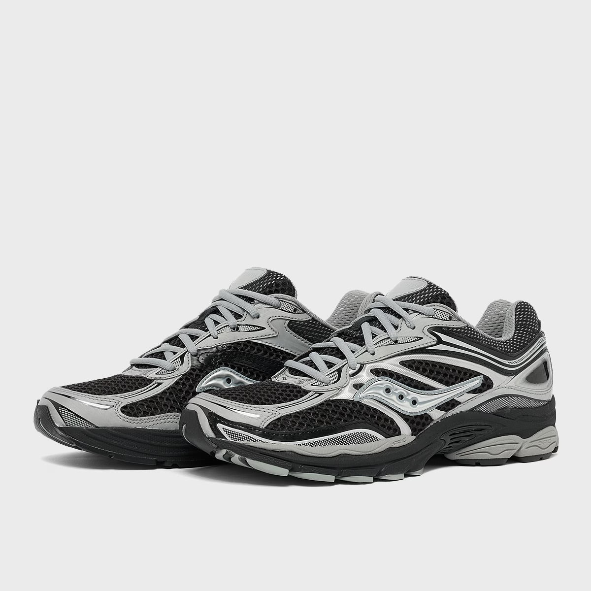 Saucony ProGrid Omni 9