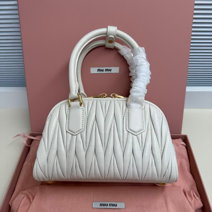 Sac en Cuir Arcadie MIU MIU