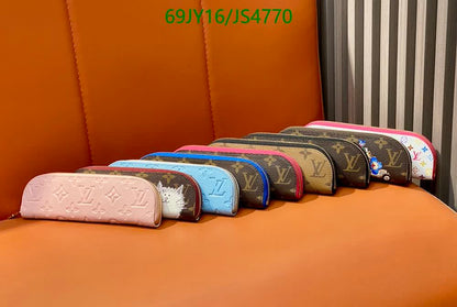 Trousse Charlotte LOUIS VUITTON
