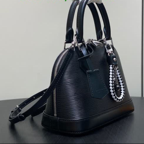 Sac Alma BB Cuir Épi LOUIS VUITTON