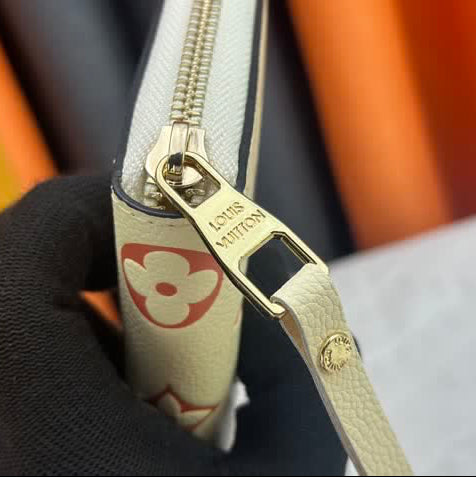 Porte-Monnaie Zippy LOUIS VUITTON