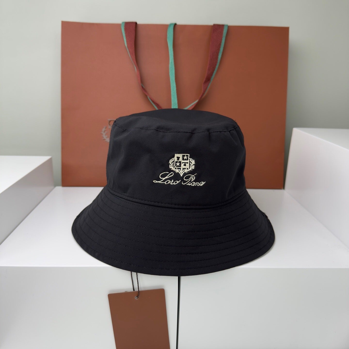 Bob LORO PIANA