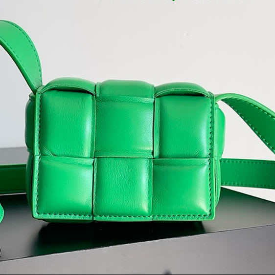 Sac Cassette padded Mini BOTTEGA VENETA