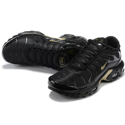 NIKE Air Max Plus "Metallic"