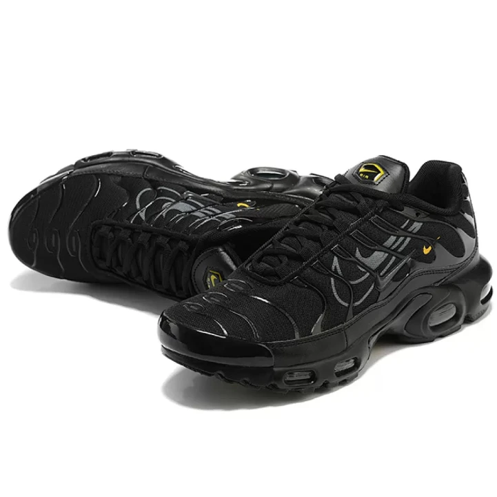 NIKE Air Max Plus "Multiswoosh"