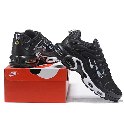 NIKE Air Max Plus "Double Swoosh"