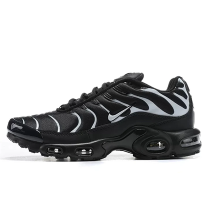 NIKE Air Max Plus "Spyder Black"