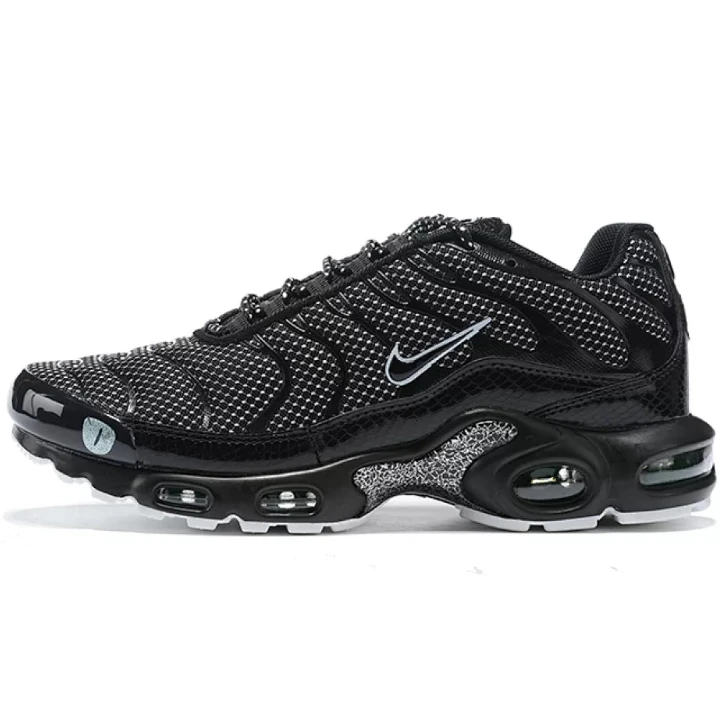 NIKE Air Max Plus "Crocodile"