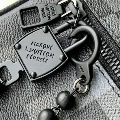Sacoche Mini Soft Trunk Damoflage LOUIS VUITTON