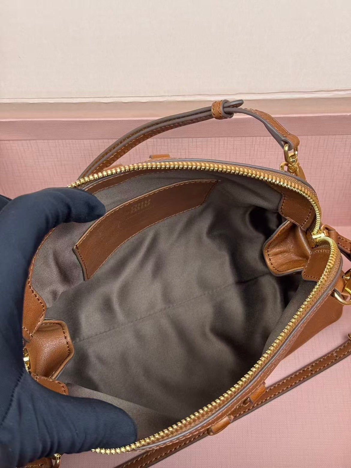 Pochette en Cuir MIU MIU
