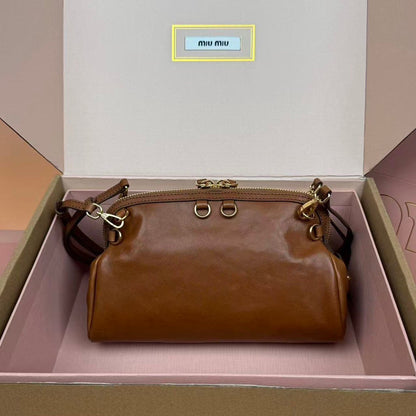 Pochette en Cuir MIU MIU