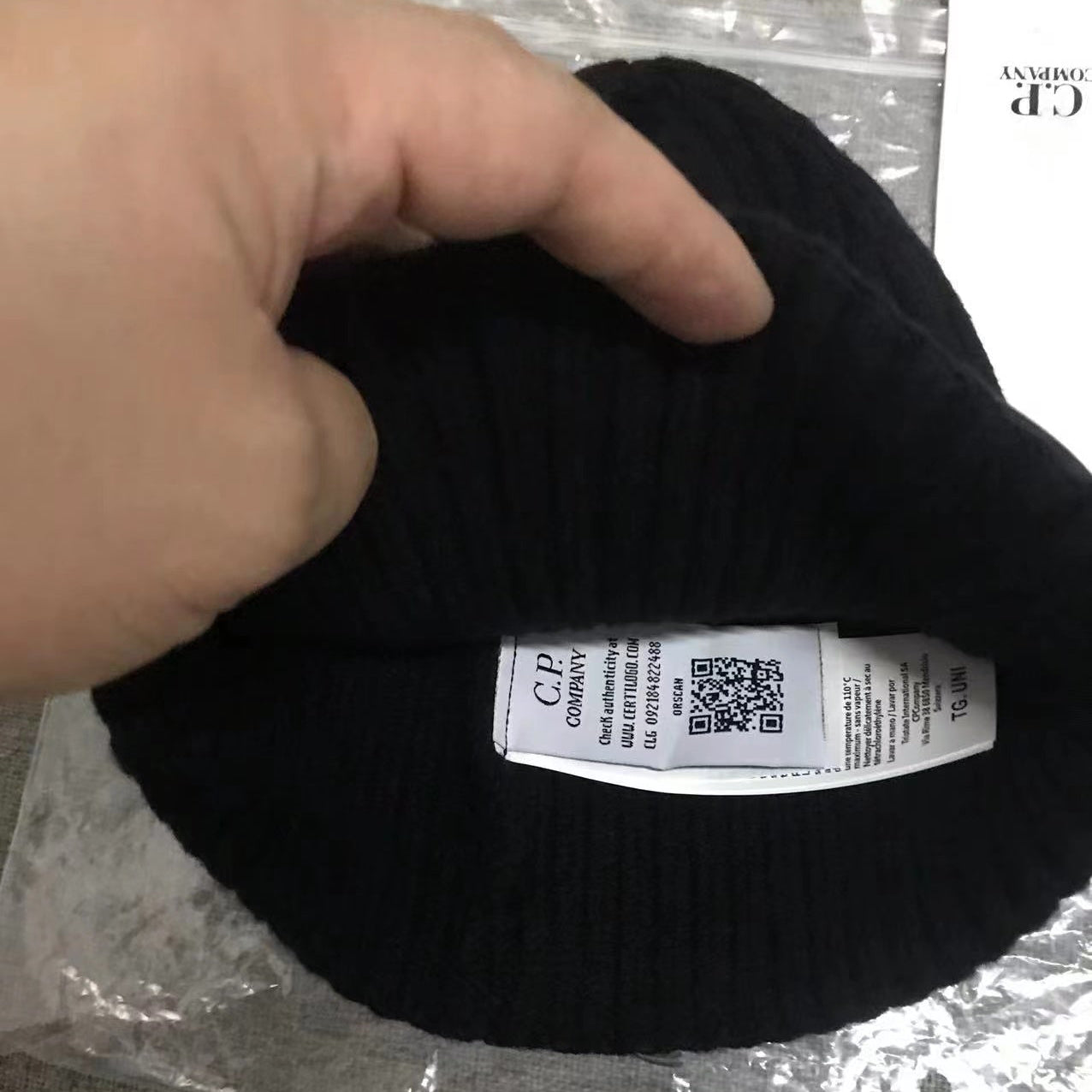 Bonnet CP COMPANY