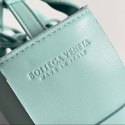 Sac Mini Fourre-Tout en Cuir BOTTEGA VENETA