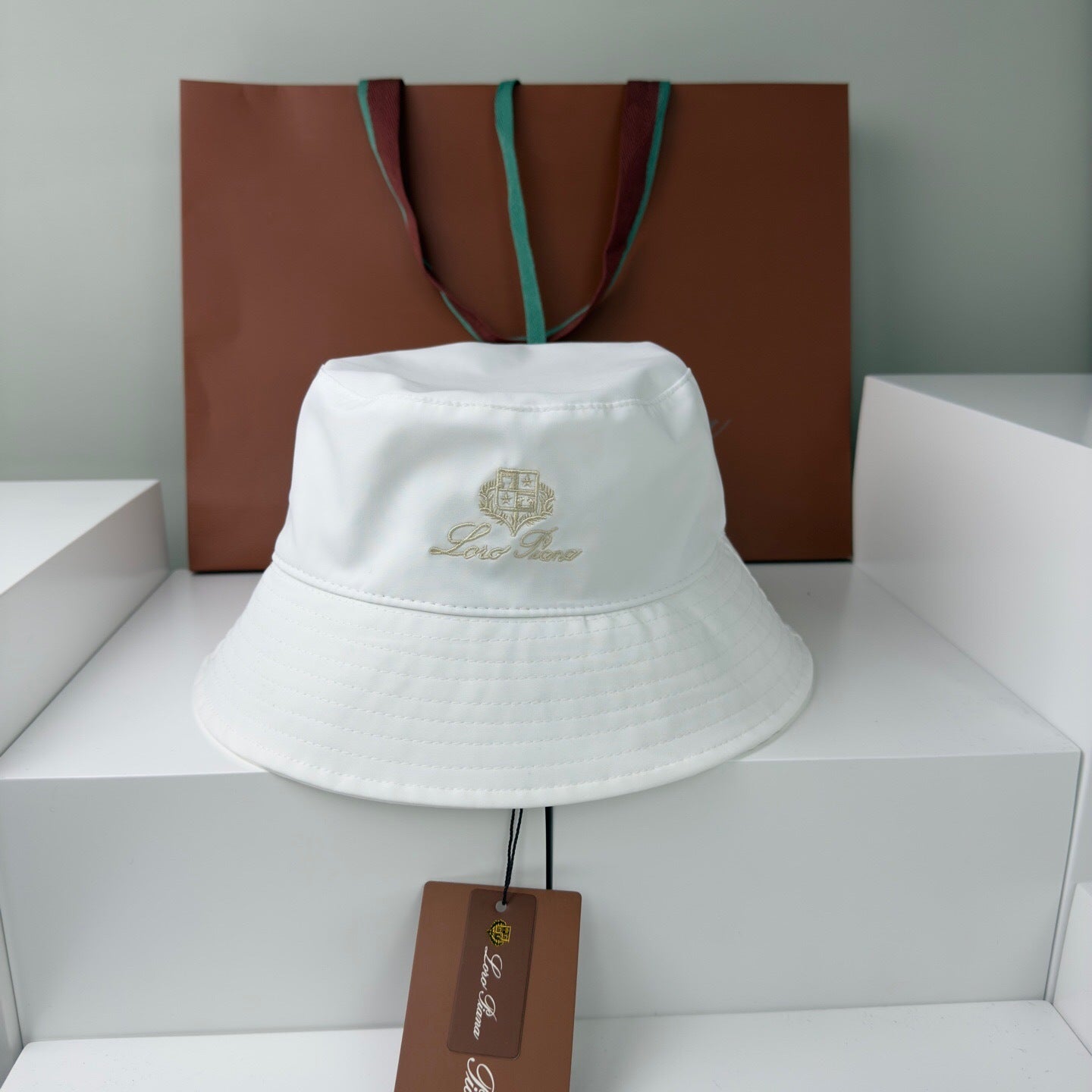 Bob LORO PIANA