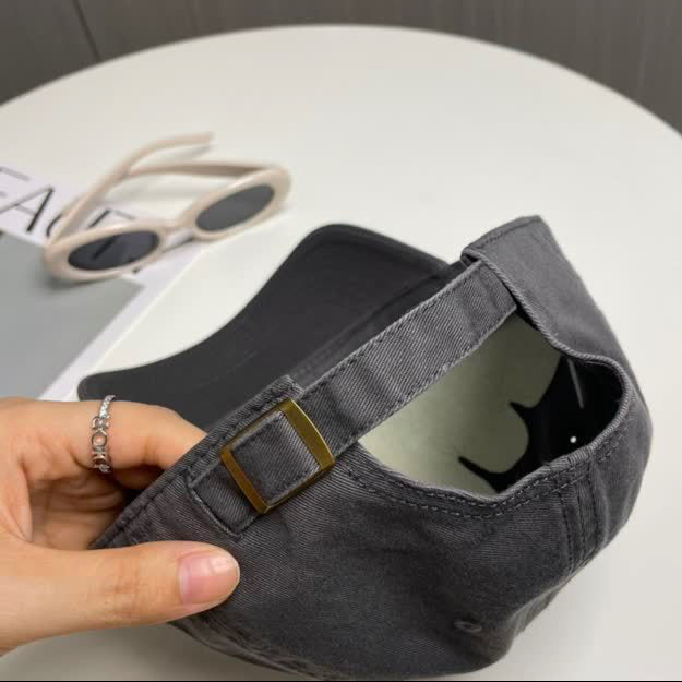 Casquette MIU MIU