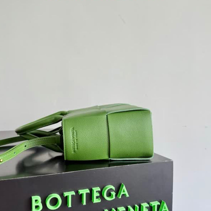 Cabas en Cuir Arco BOTTEGA VENETA
