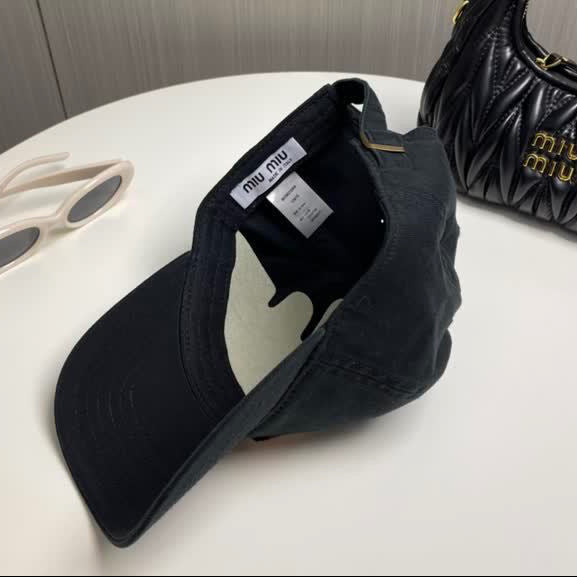 Casquette MIU MIU