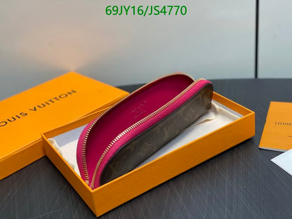 Trousse Charlotte LOUIS VUITTON
