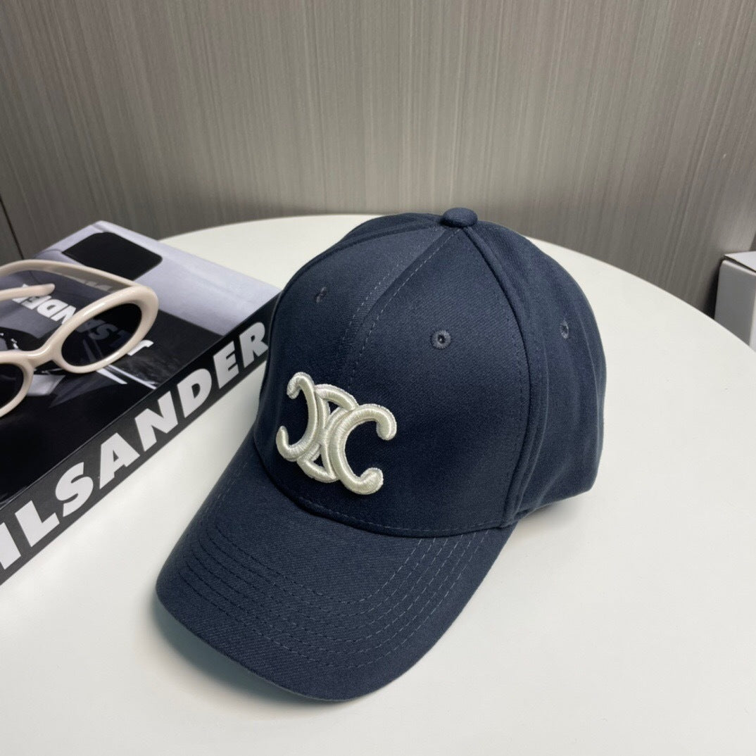 Casquette CÉLINE