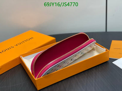 Trousse Charlotte LOUIS VUITTON