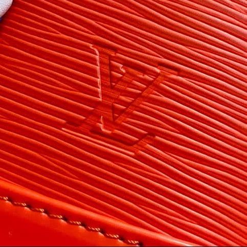 Sac Alma BB Cuir Épi LOUIS VUITTON