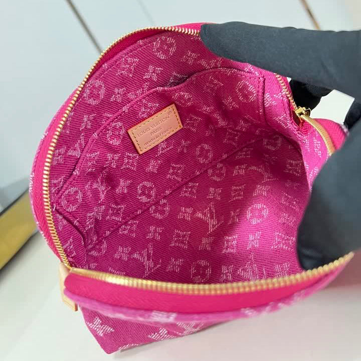 Pochette Cosmétique PM LOUIS VUITTON